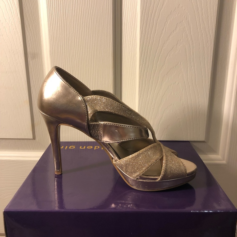 FIONI NIGHT- Gold Glitter Strappy Heels